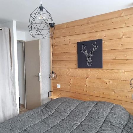 Appartement Tres Lumineux Egat Extérieur photo